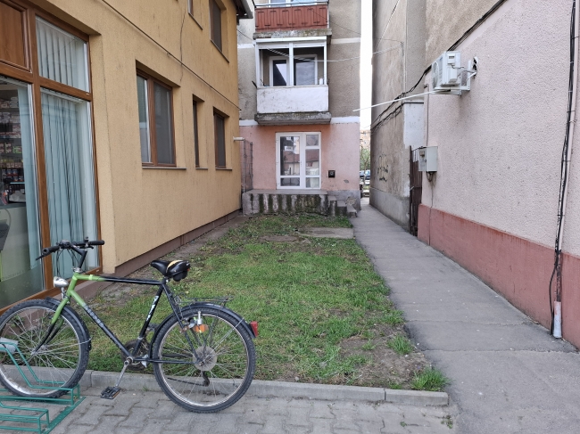 De vanzare apartament cu doua camere
